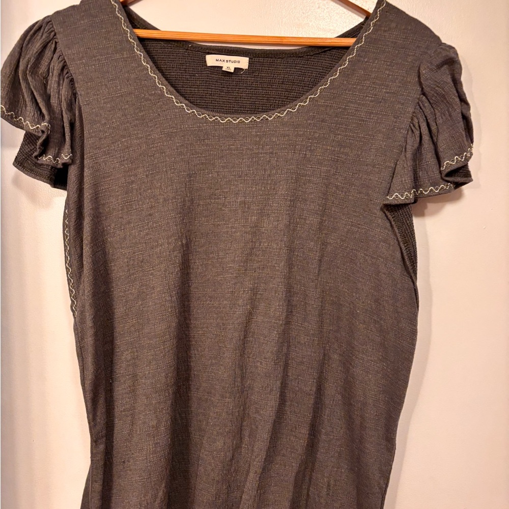 Max Studio Charcoal Gray Puff Sleeve Scoop Neck Top with Contrast Trim